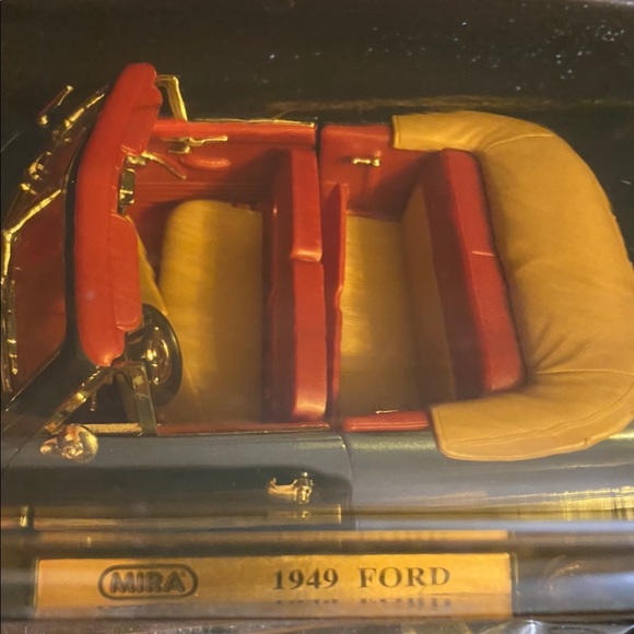 SOLD 👏🏼👏🏼👏🏼👏🏼 - Picture 2 of 5